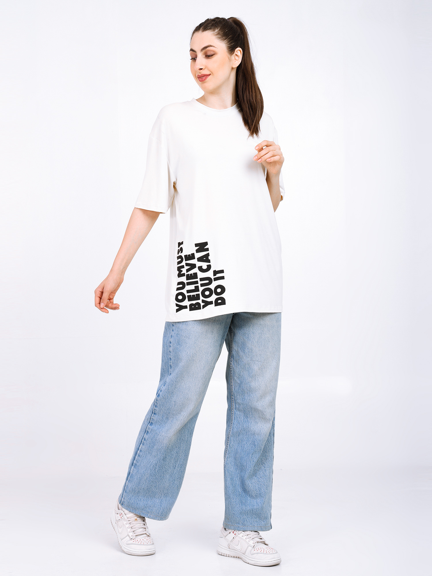 Women Oversized Bamboo T-Shirt – Soft, B...