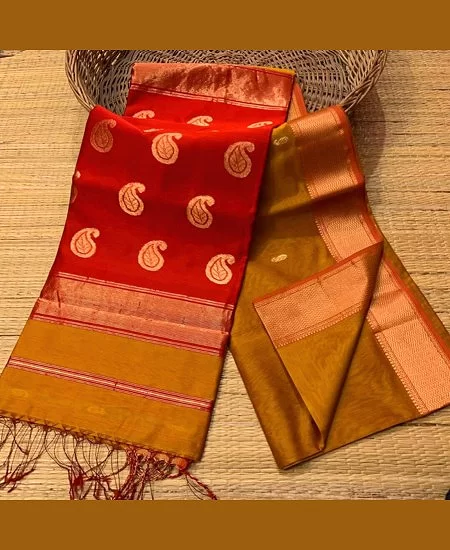 Handloom Maheshwari Saree – Soft Cotton...