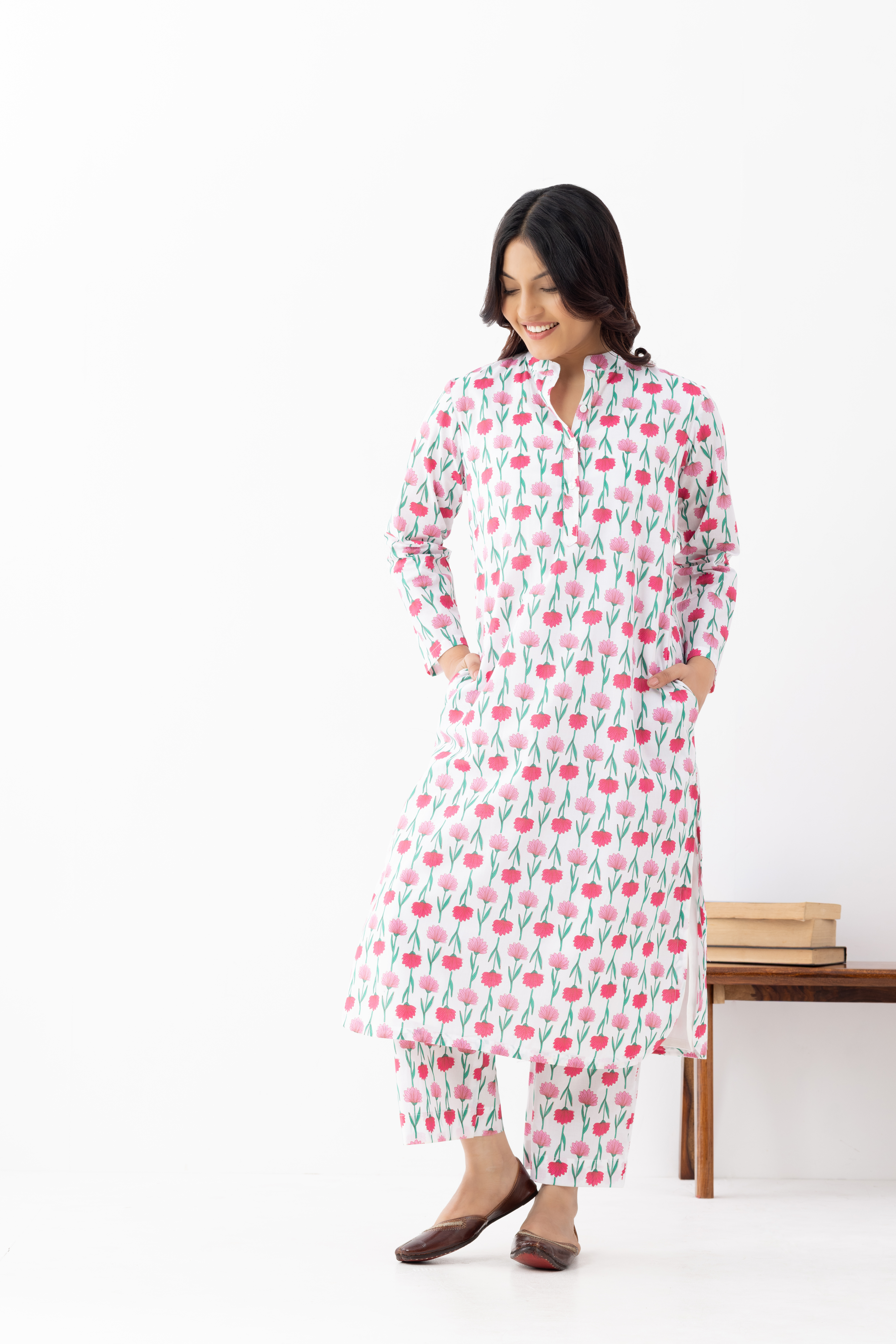 Women’s White & Pink Floral Cotton Kurta...