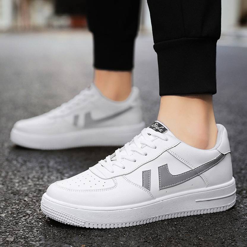 Latest Trendy Men Casual Sneaker Shoes|C...