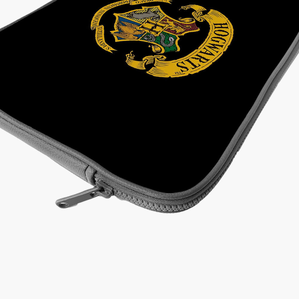 "Hogwarts" Laptop Sleeves:Bold Modern De...