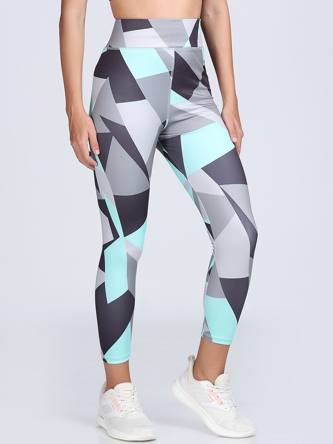 Latest Stylish High Quality Printed Spor...