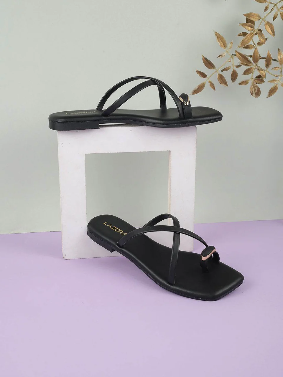 Minimal Toe-Loop Flats