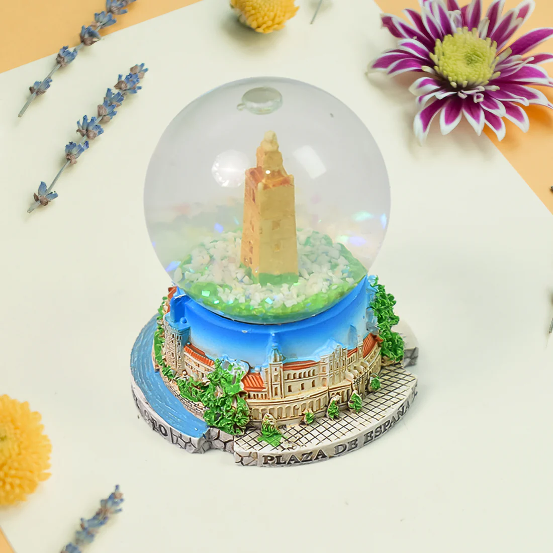 Snow globes Souvenirs Desk Table Office,...