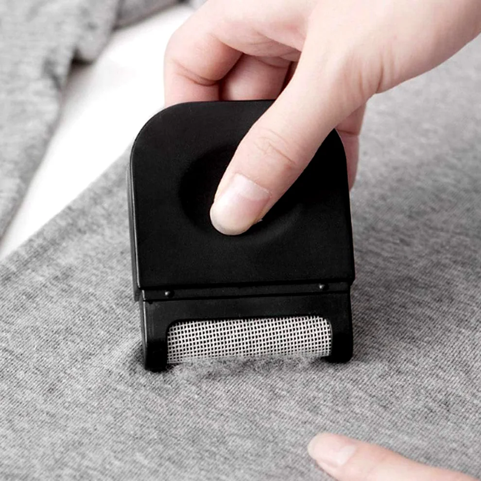 Portable Lint Remover for Clothes | Razo...