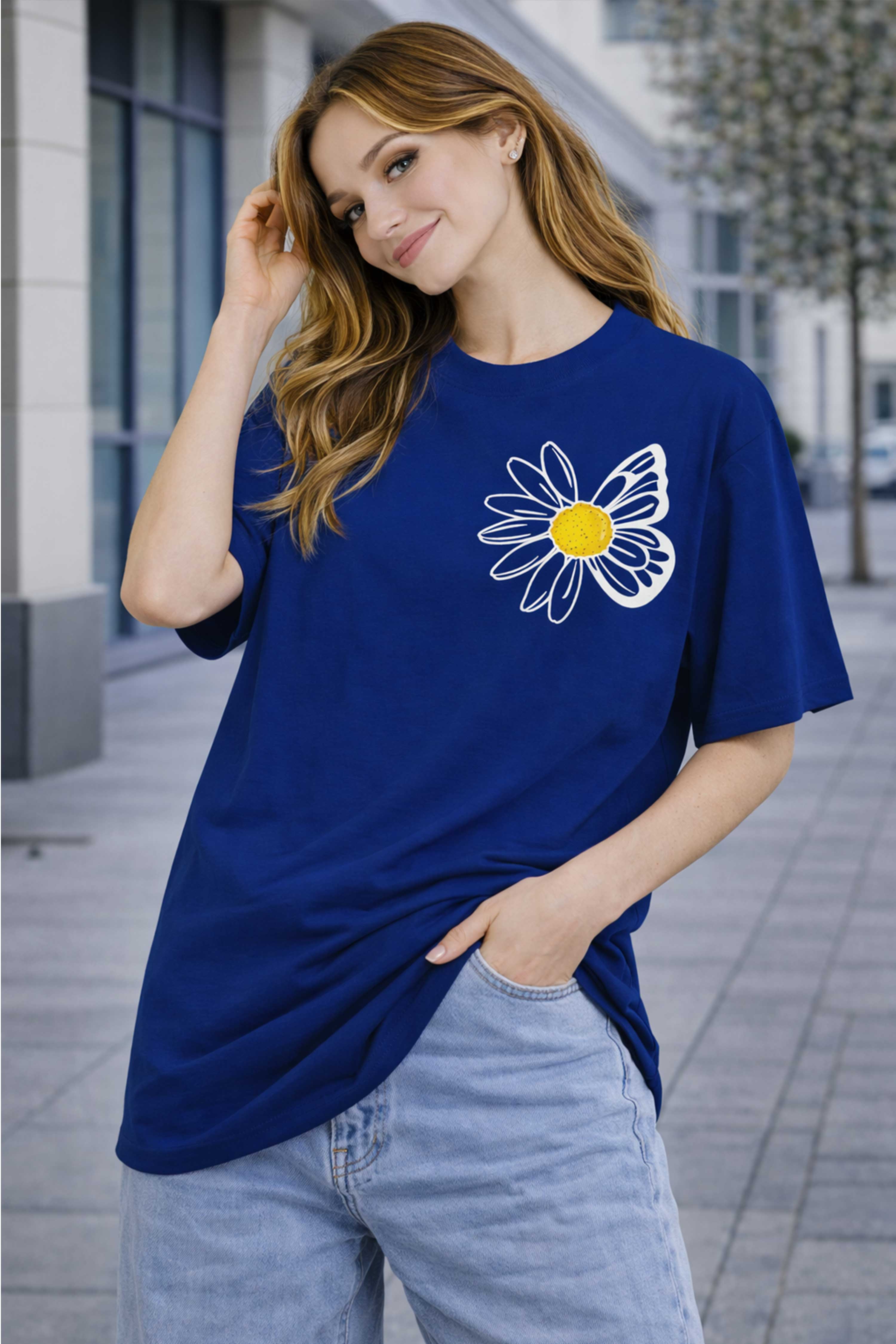 BUTTERFLY GRAPHIC PRINTED OVERSIZED TEE