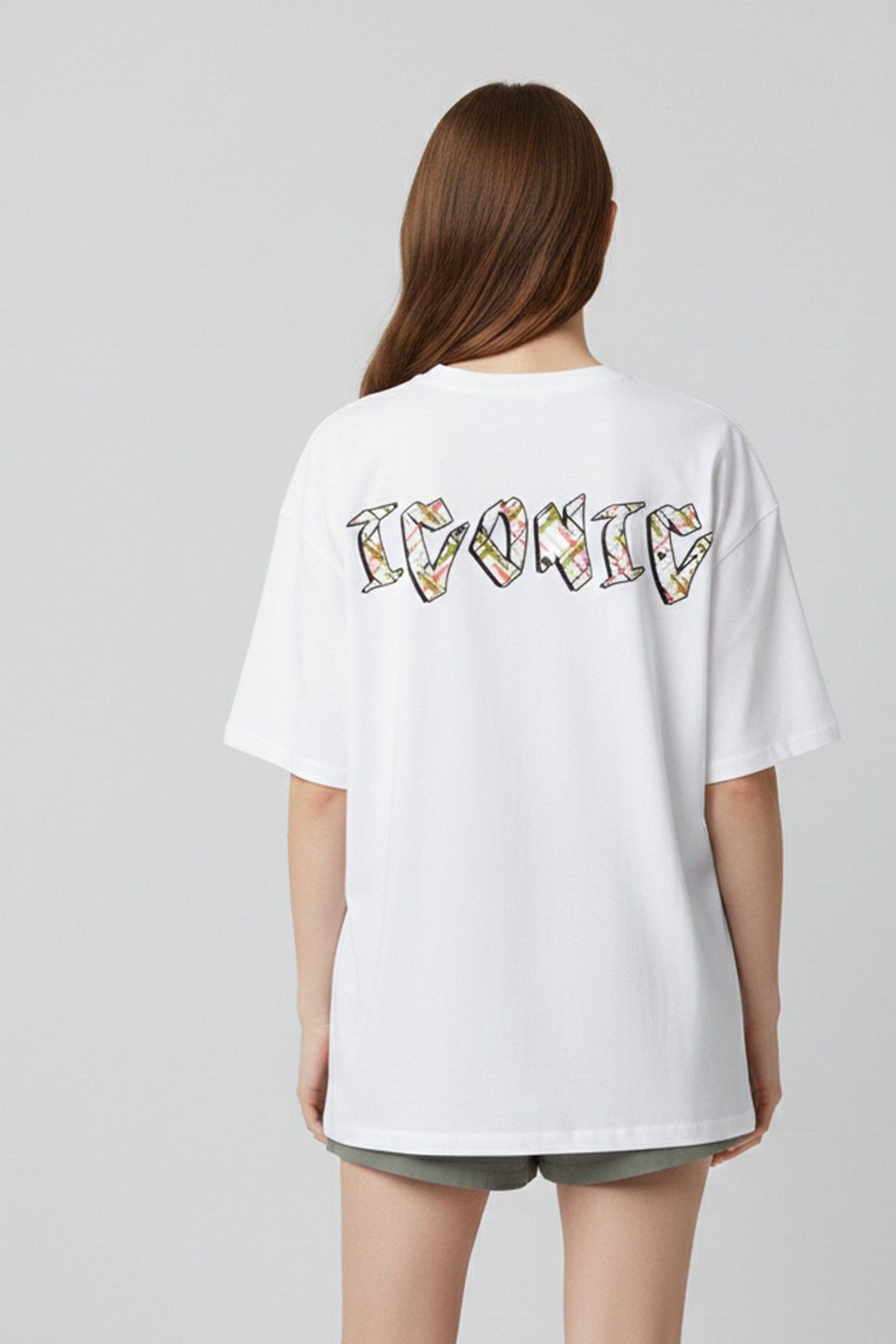 ICONIC GRAPHIC PRINTED OVERSIZED T-SHIRT