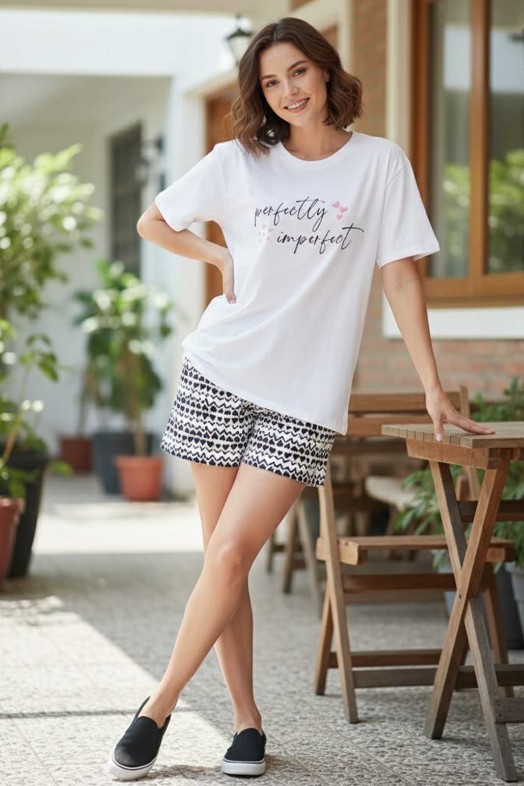 PERFECT GRAPHIC PRINTED OVERSIZED T-SHIRT