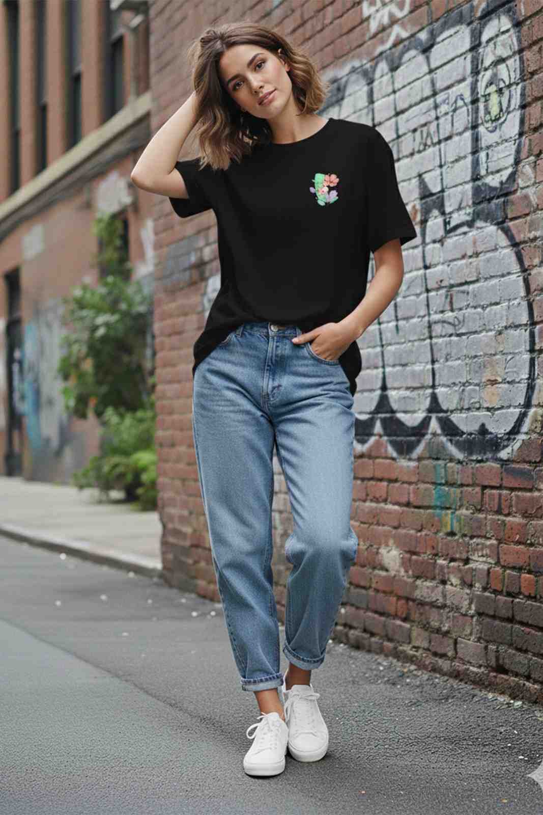 LITTLE FLOWER GRAPHIC PRINTED OVERSIZED T-SHIRT