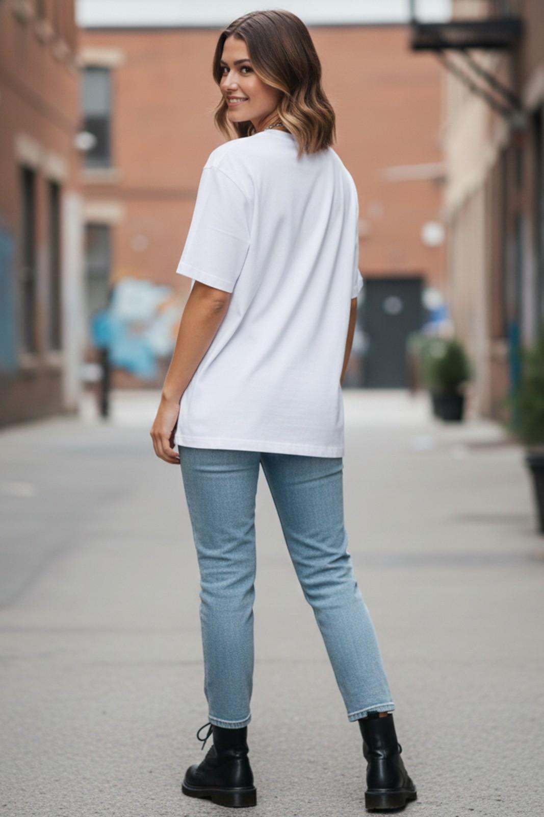 BIRD GRAPHIC PRINTED OVERSIZED TEE