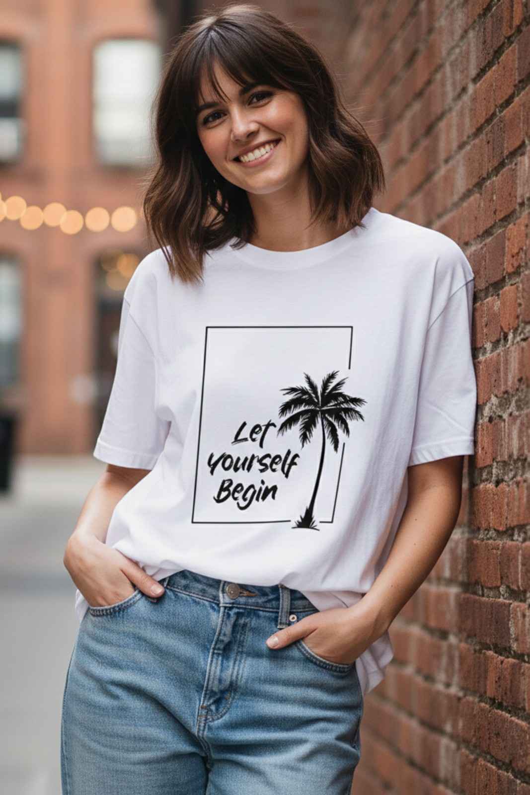 THE OASIS SCRIPT OVERSIZED TEE