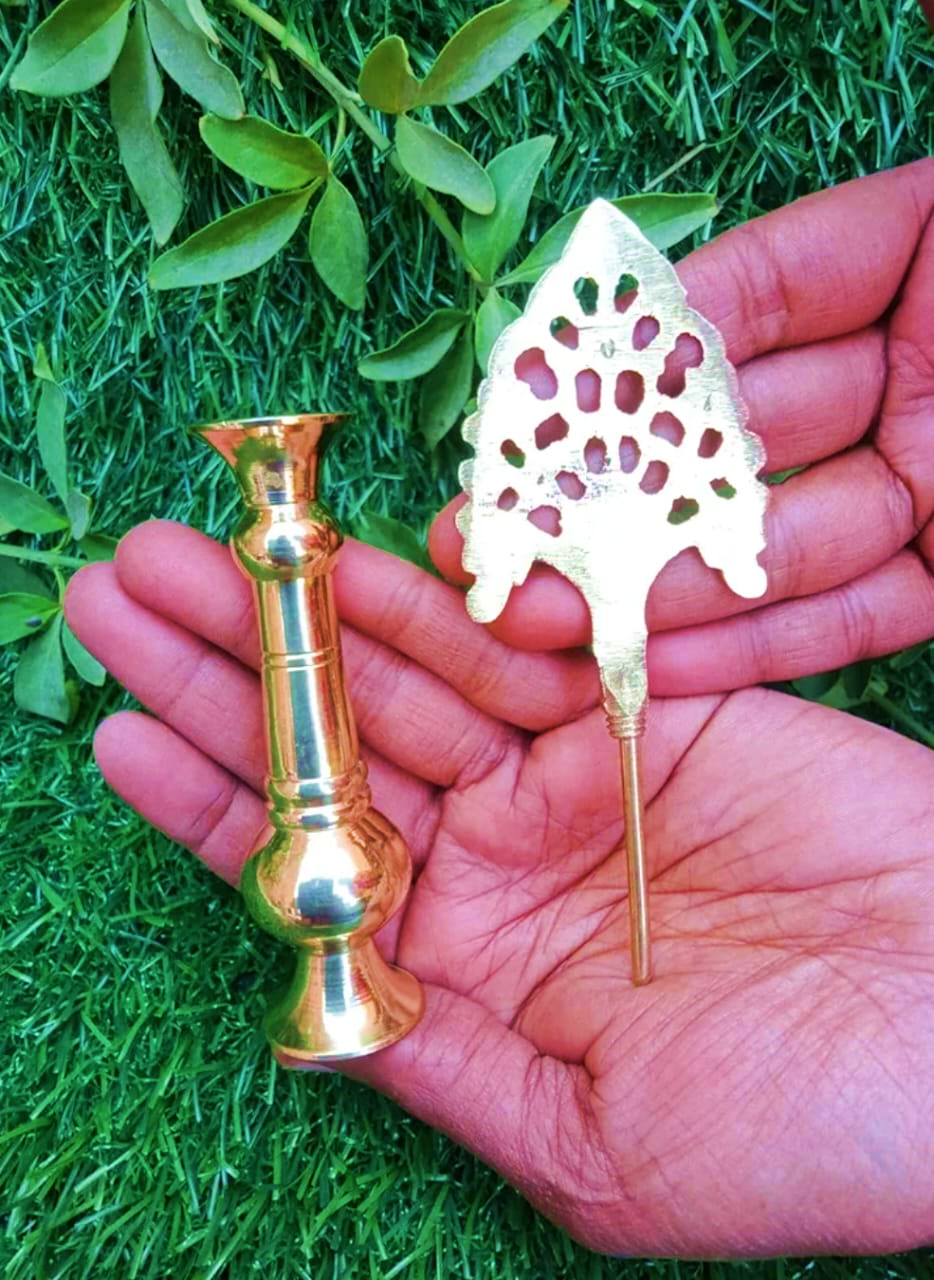 Brass Surmedani With Funnel/Kuppi And Surma Use In Eye's Makeup [Size11-cm] Pack Of-1 Funnel, 2 Surma Packed,1 Brass Surmedani