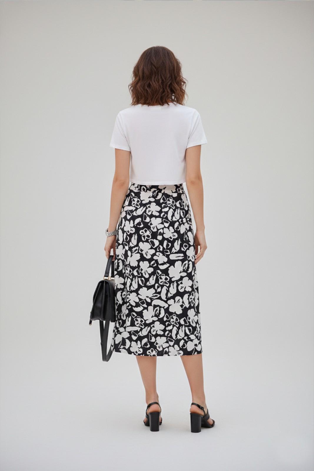 SUCCESS GRAPHIC PRINTED CROP TOP