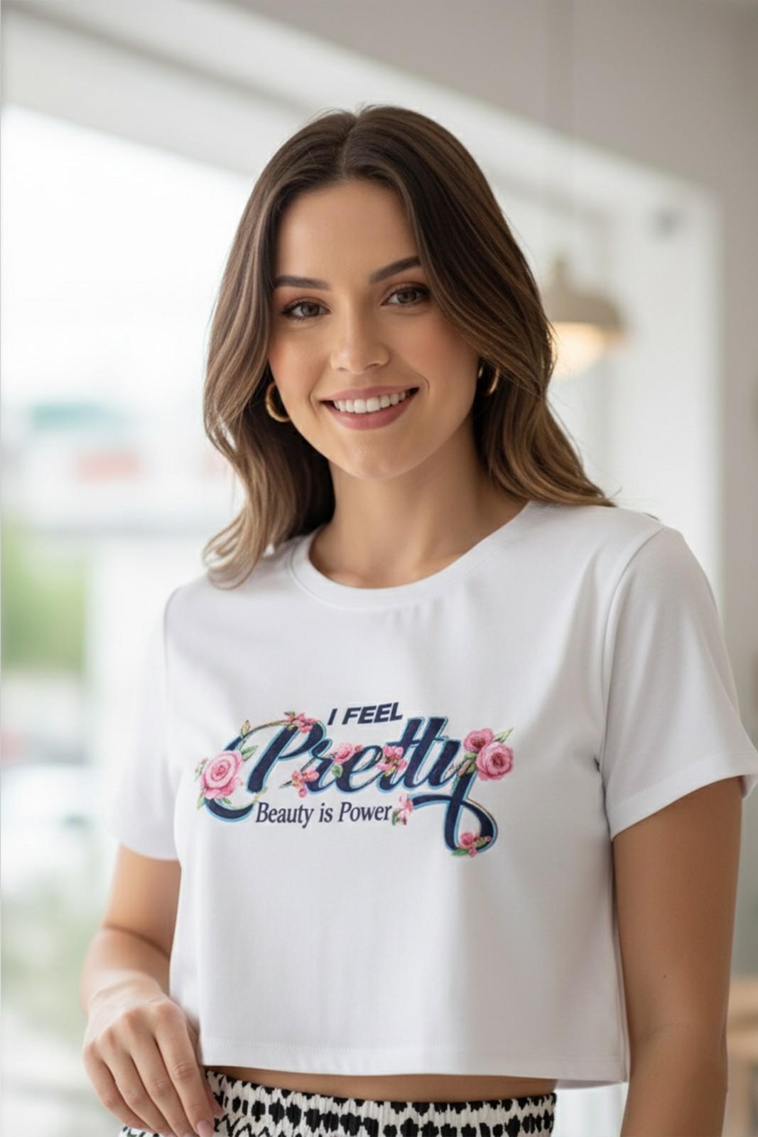 PREETY GRAPHIC PRINTED CROP TOP