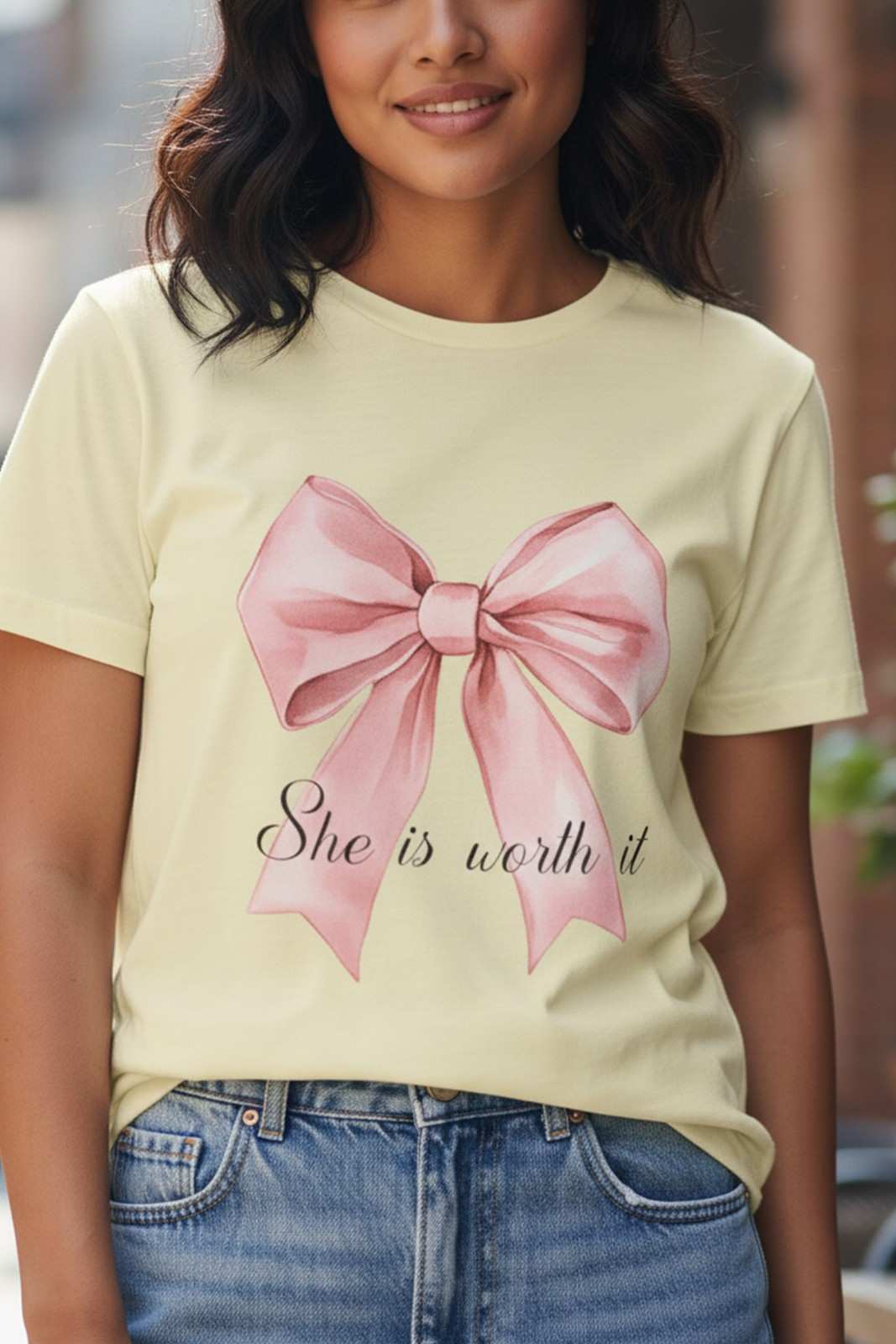 BOW GRAPHIC PRINTED REGULAR T-SHIRT