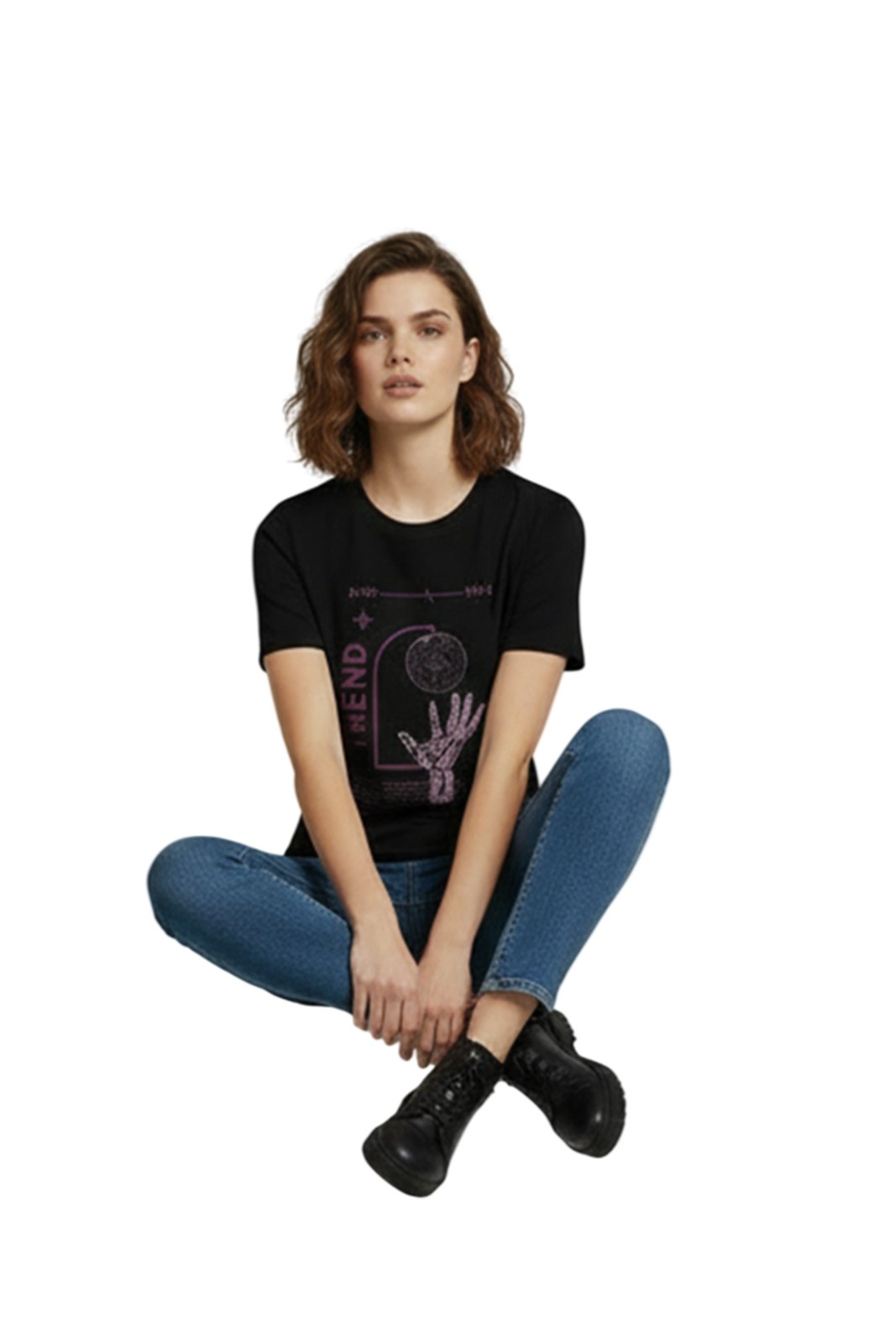 TREND GRAPHIC PRINTED REGULAR T-SHIRT