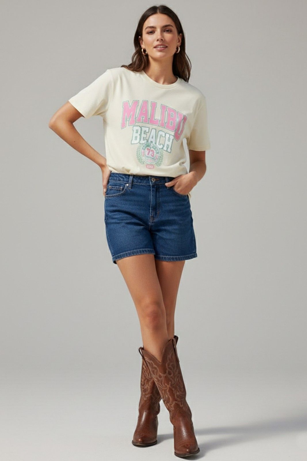 MALIBU GRAPHIC PRINTED REGULAR T-SHIRT
