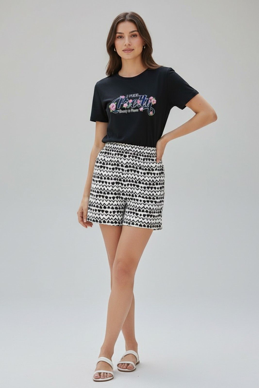 PREETY GRAPHIC PRINTED REGULAR T-SHIRT