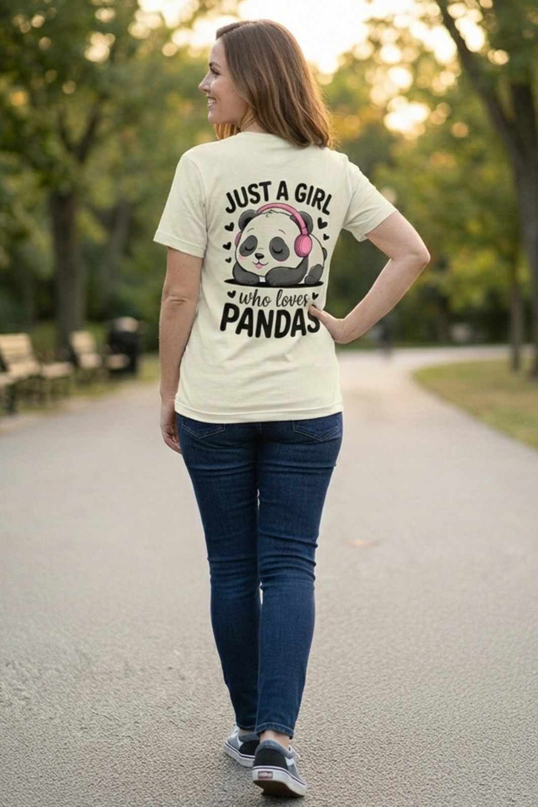 PANDA GRAPHIC PRINTED REGULAR TEE