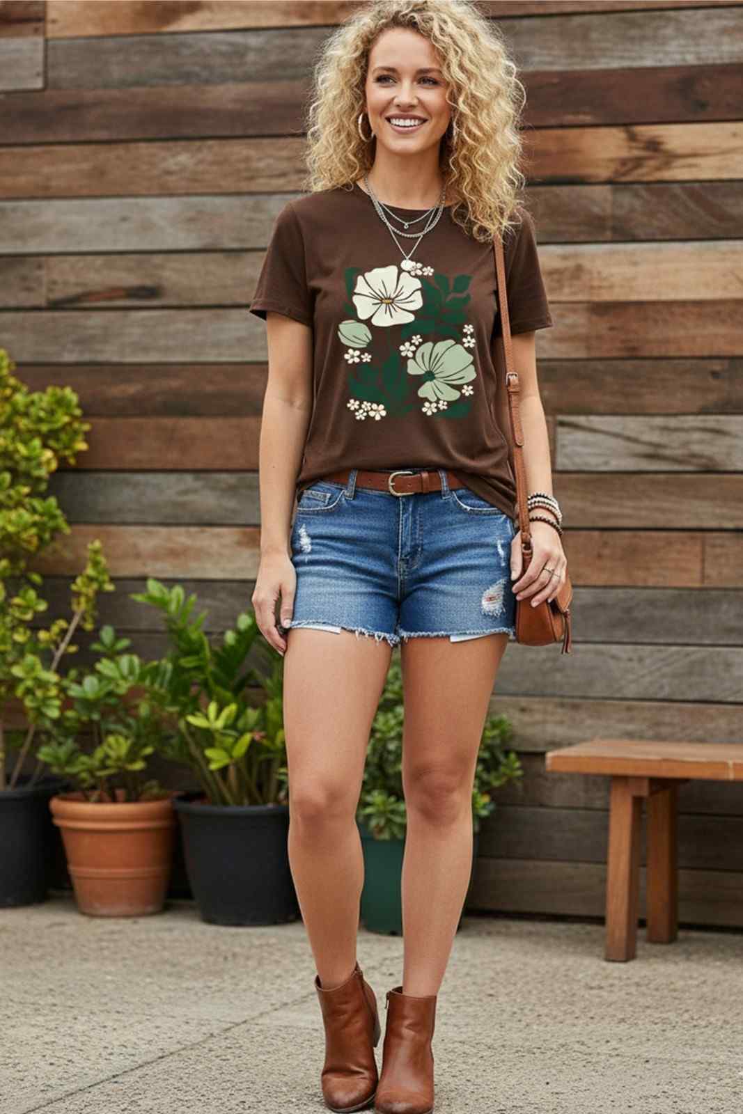 BOTANICAL GRAPHIC REGULAR TEE