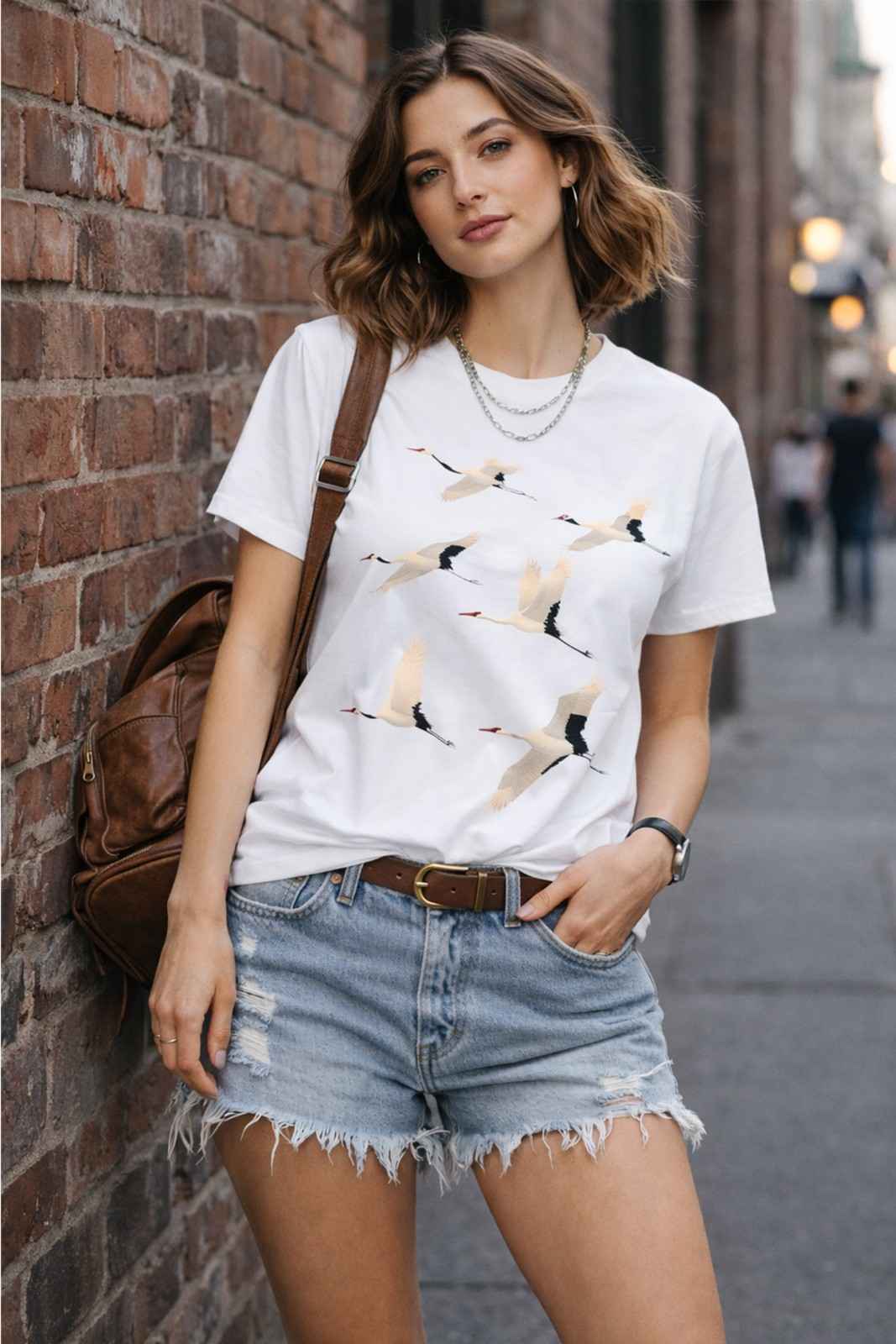 FLYING CRANES GRAPHIC PRINT TEE