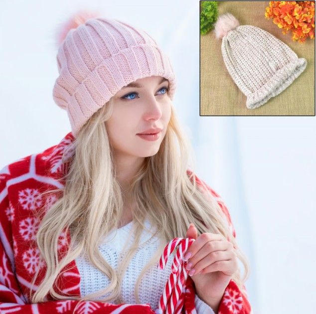 Women’s Winter Knit Beanie with Faux Fur Pom-Pom